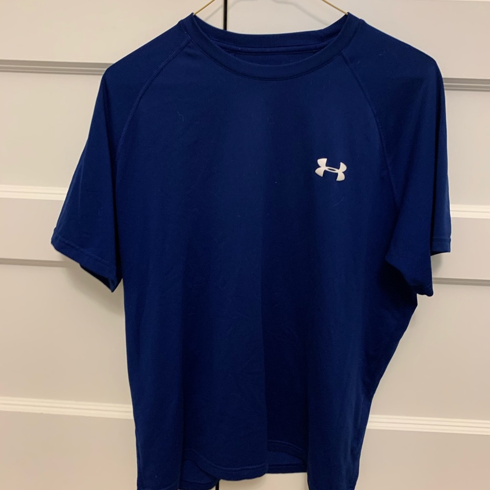 Men’s Under armor T-shirt